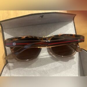 Authentic Gucci sunglasses (worn once, comes with Gucci sunglass case)